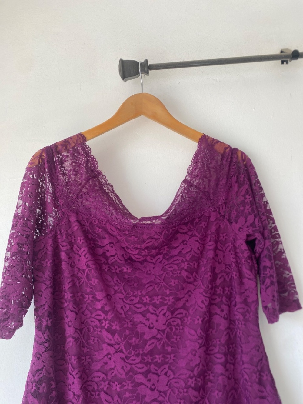 Torrid 1X  Floral Lace Top - Picture 8 of 9